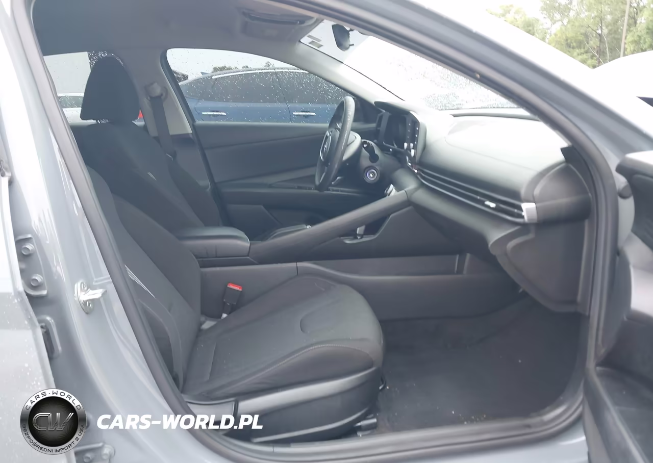 2021 Hyundai Elantra Se VIN:KMHLL4AG7MU213688 - 5