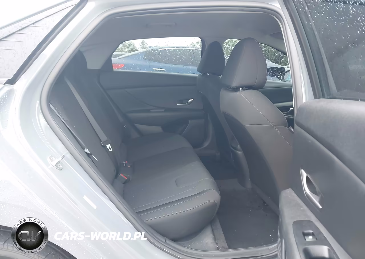 2021 Hyundai Elantra Se VIN:KMHLL4AG7MU213688 - 8