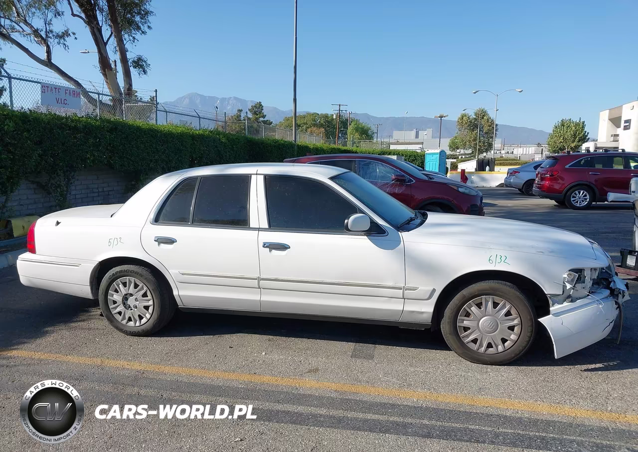2005 Mercury Grand Marquis Gs VIN:2MEFM74W15X600586 - 13