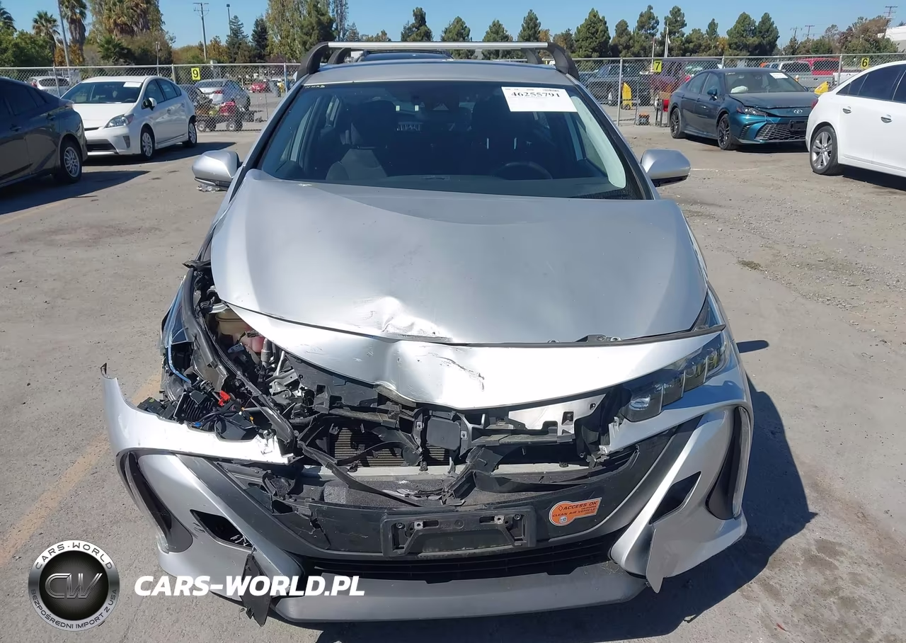 2020 Toyota Prius Prime Le VIN:JTDKARFP6L3140328 - 12