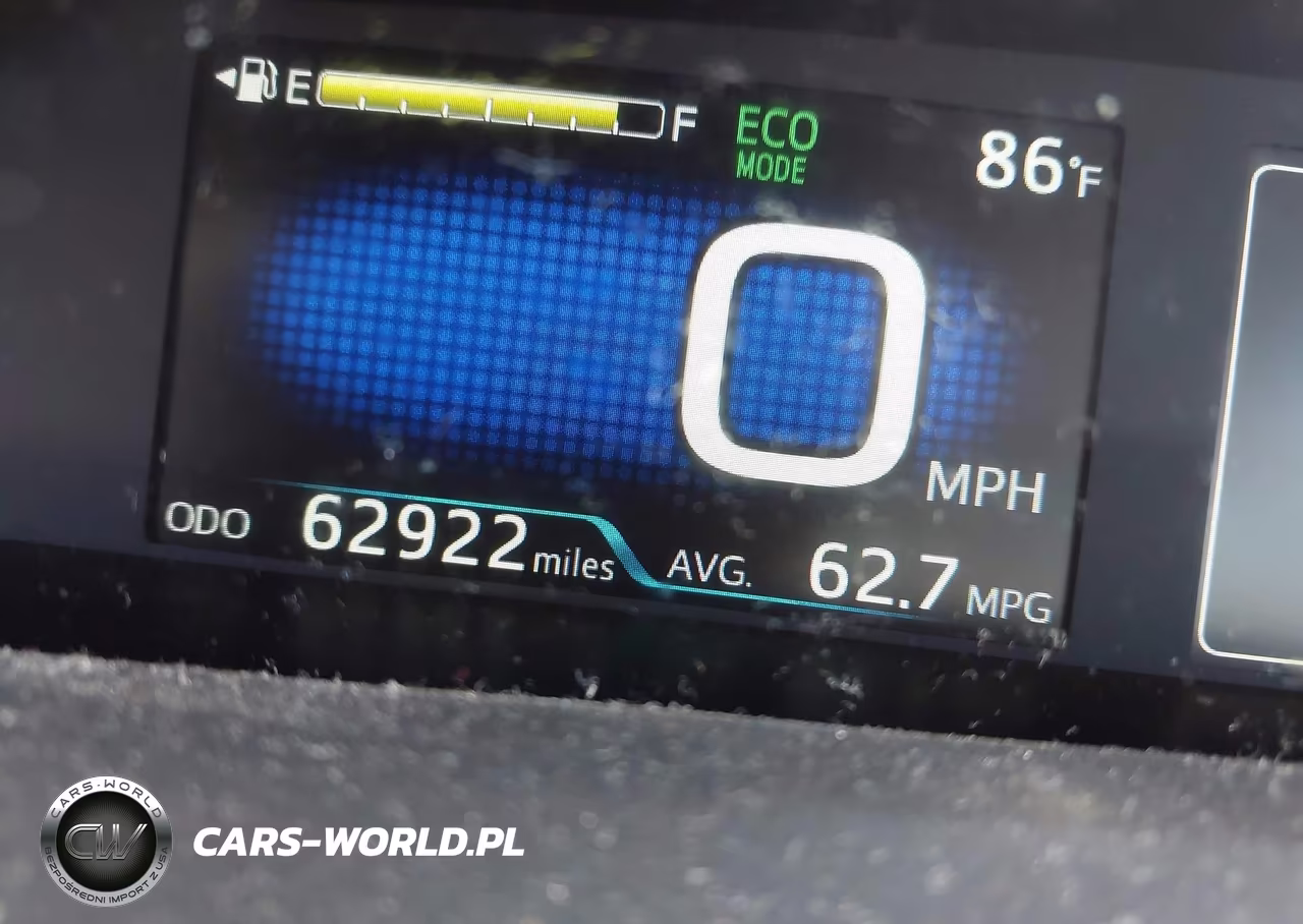 2020 Toyota Prius Prime Le VIN:JTDKARFP6L3140328 - 15