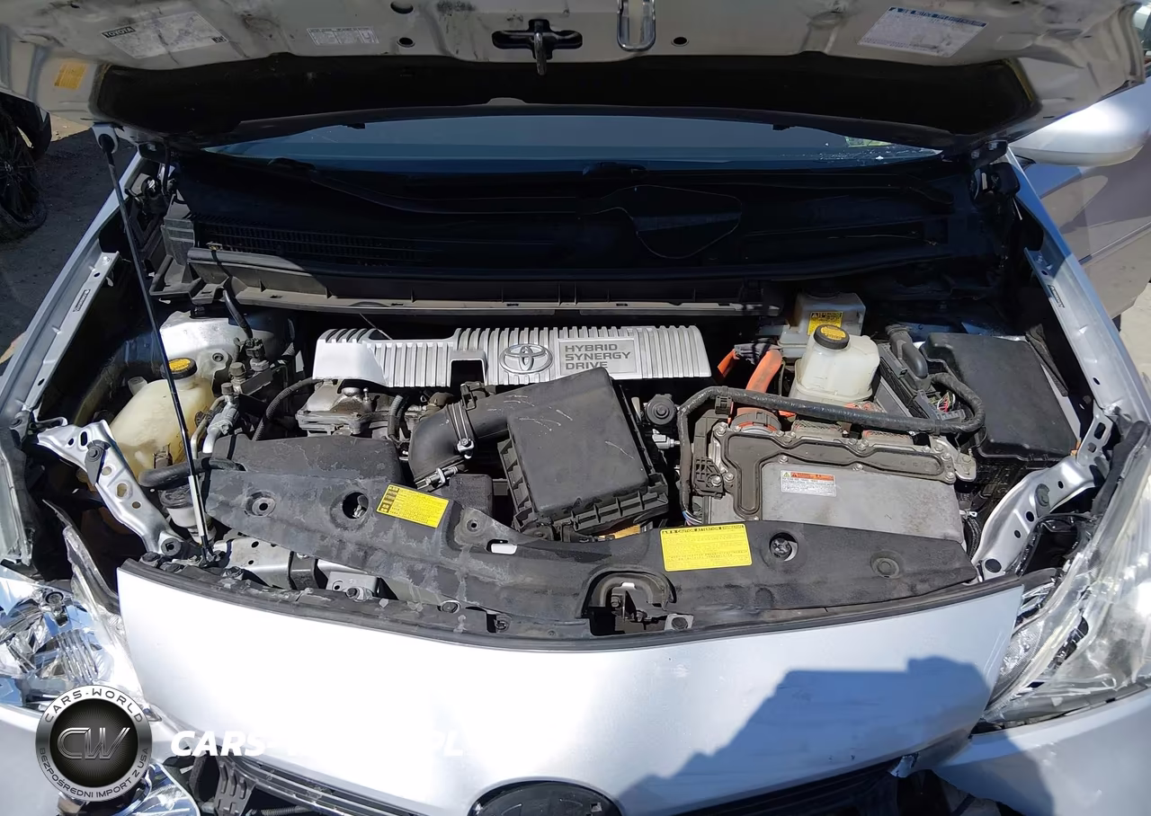 2012 Toyota Prius Three VIN:JTDKN3DUXC5476756 - 10