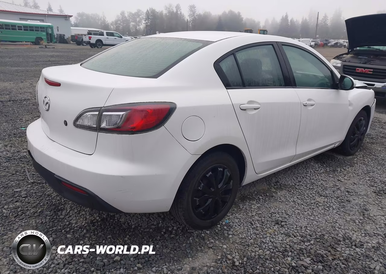2010 Mazda Mazda3 I Sport VIN:JM1BL1SF2A1352368 - 4