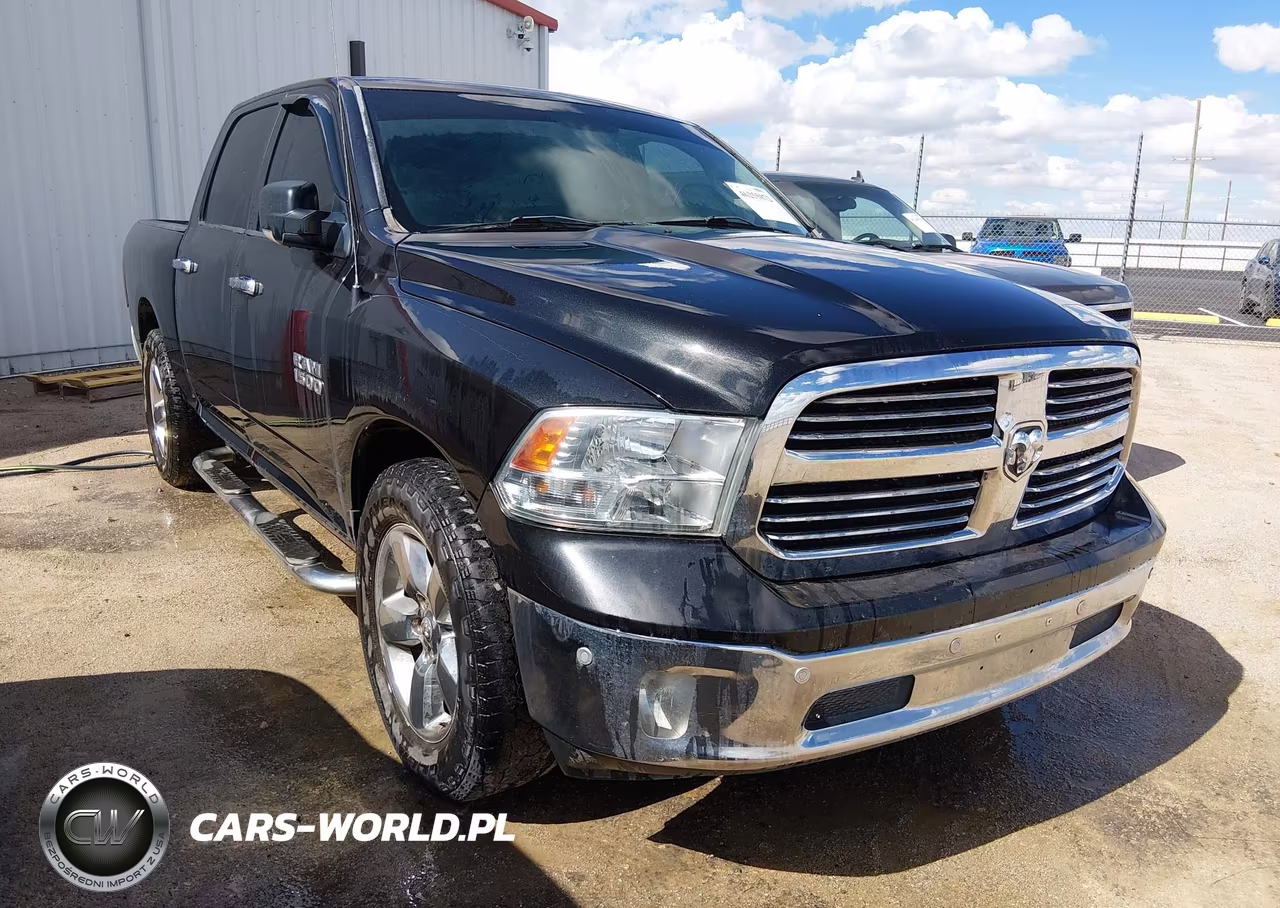 2016 Ram 1500 Big Horn VIN:1C6RR6LG8GS221702 - 1