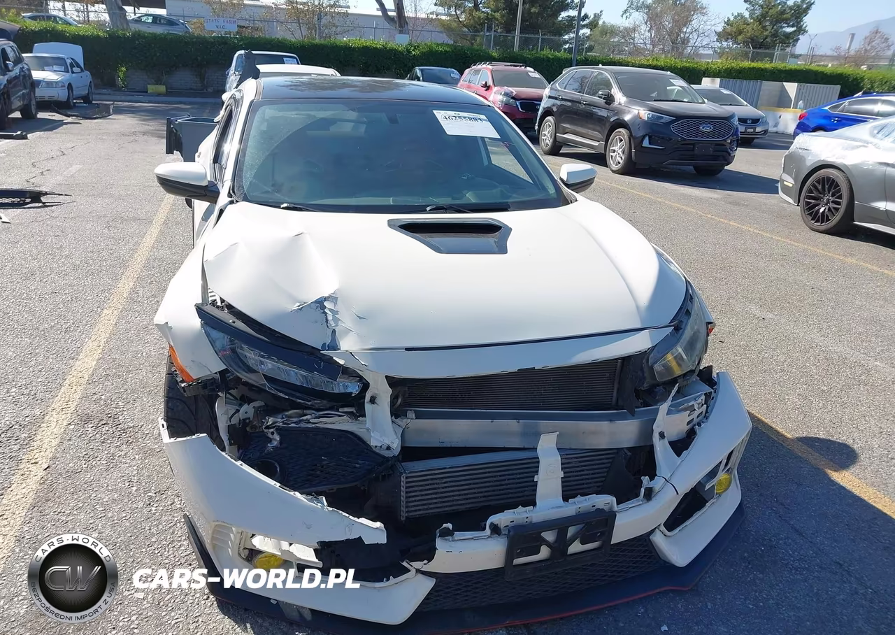 2019 Honda Civic Type R Touring VIN:SHHFK8G7XKU204071 - 16
