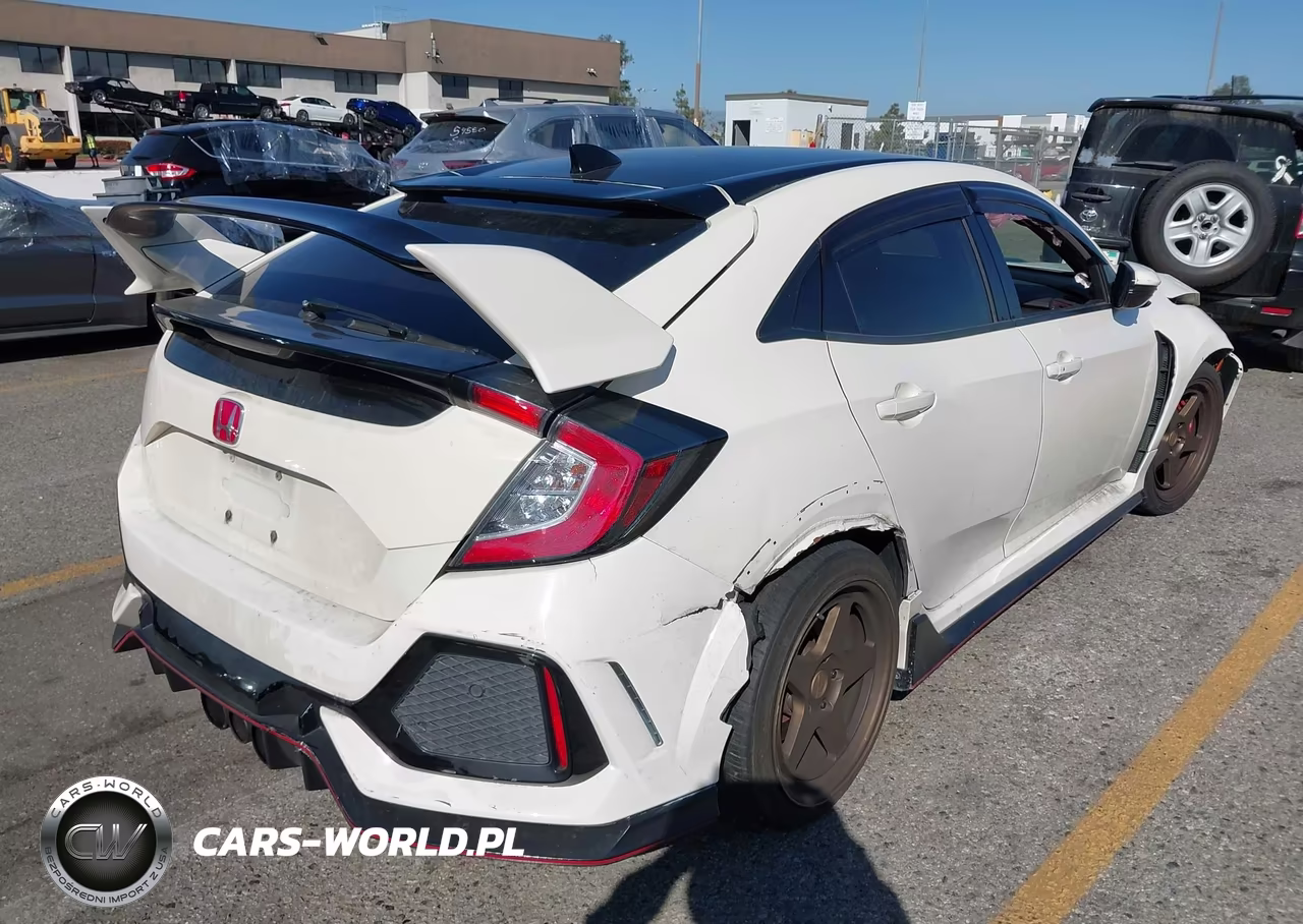 2019 Honda Civic Type R Touring VIN:SHHFK8G7XKU204071 - 4