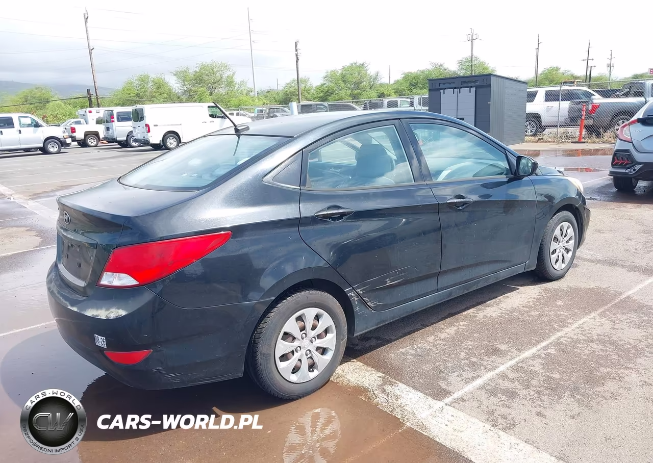 2017 Hyundai Accent Se VIN:KMHCT4AE6HU354773 - 4