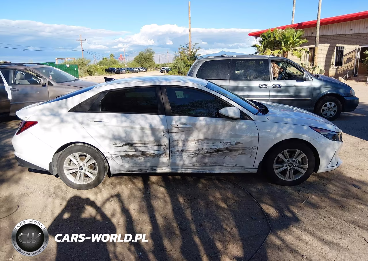 2022 Hyundai Elantra Sel VIN:5NPLS4AG9NH063313 - 13