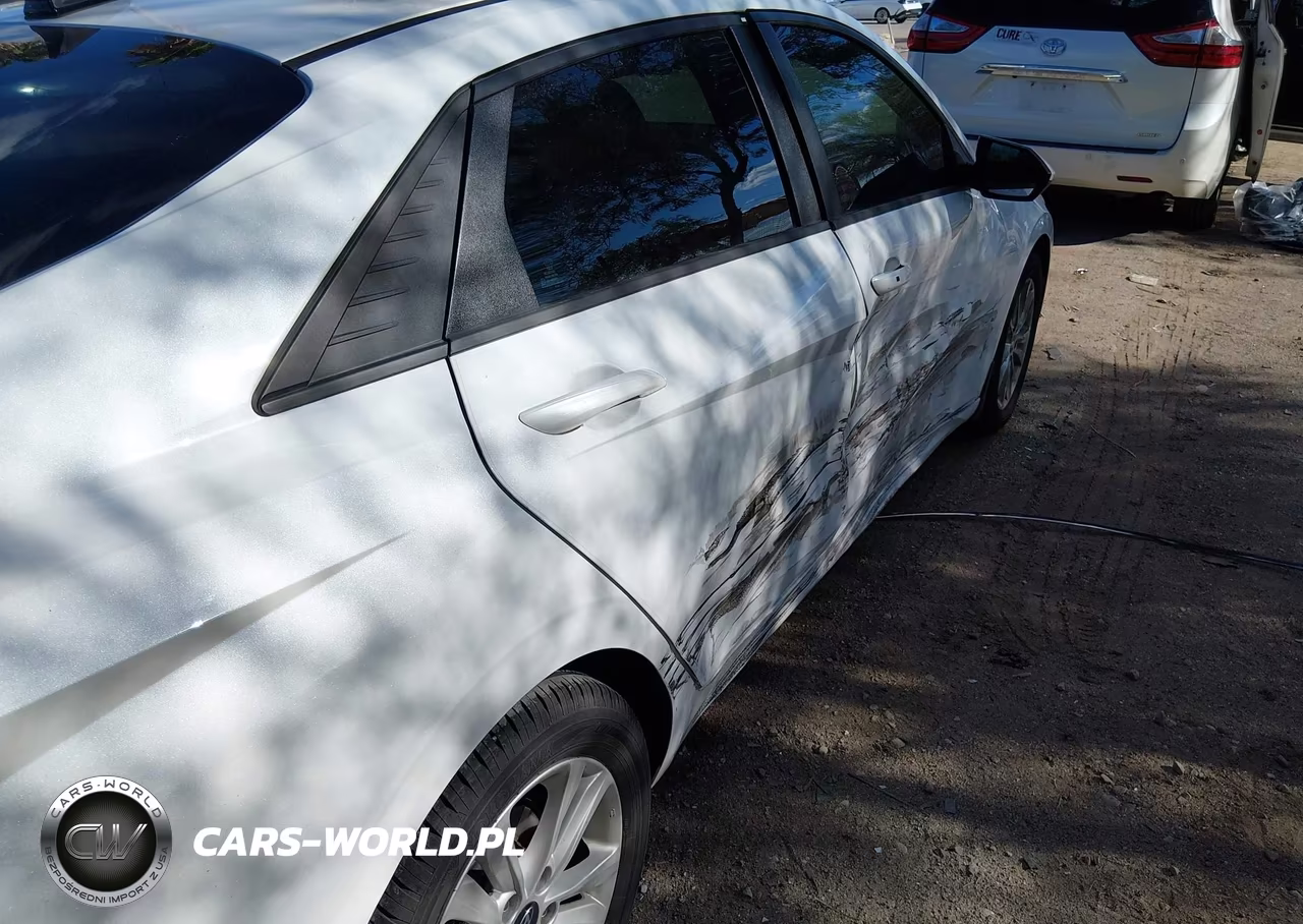 2022 Hyundai Elantra Sel VIN:5NPLS4AG9NH063313 - 6