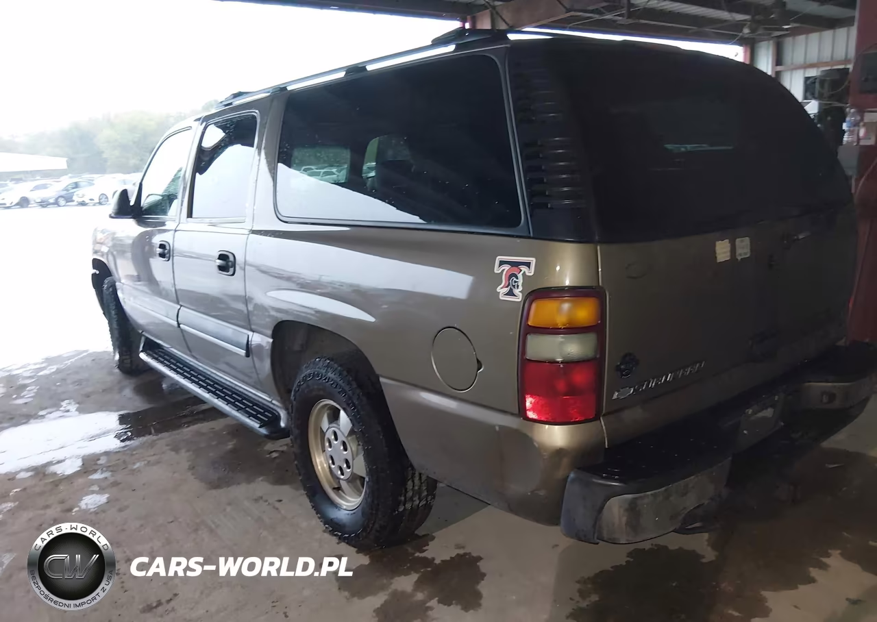 2003 Chevrolet Suburban 1500 Ls VIN:1GNEC16ZX3J112898 - 3