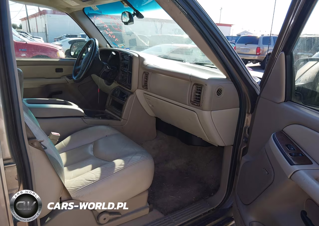 2003 Chevrolet Suburban 1500 Ls VIN:1GNEC16ZX3J112898 - 5