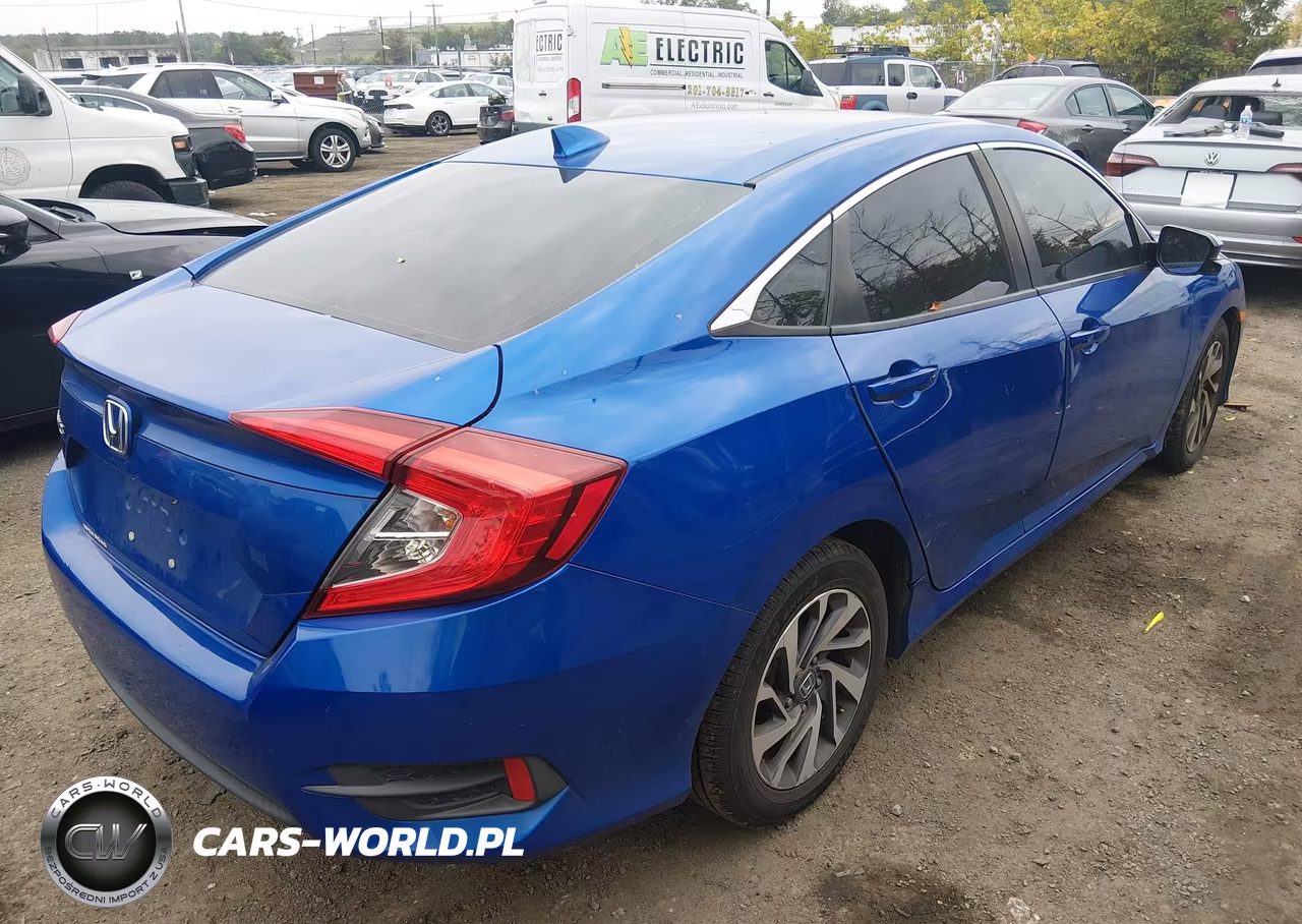 2018 Honda Civic Ex VIN:2HGFC2F7XJH507195 - 4