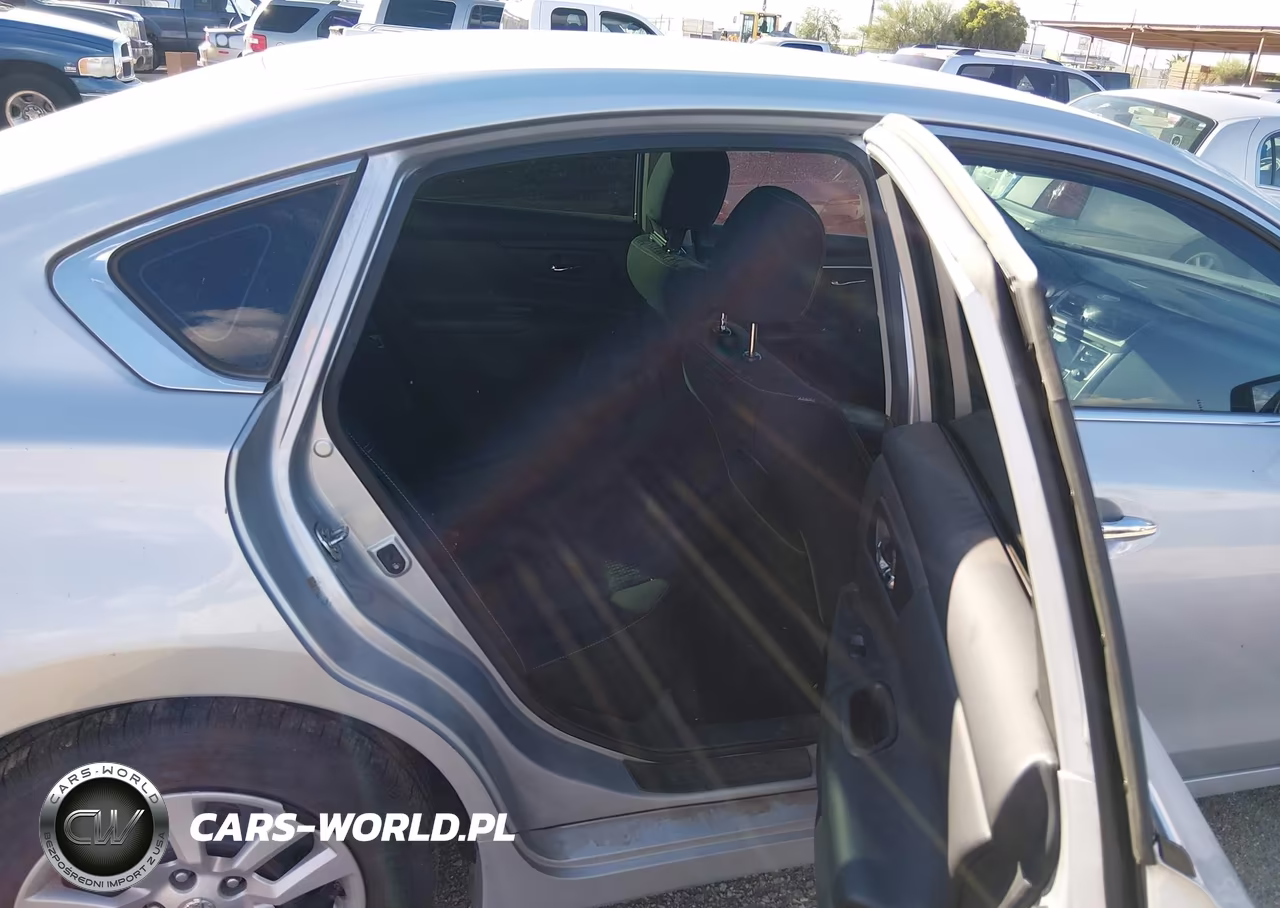 2016 Nissan Altima 2.5 S VIN:1N4AL3APXGN378998 - 8