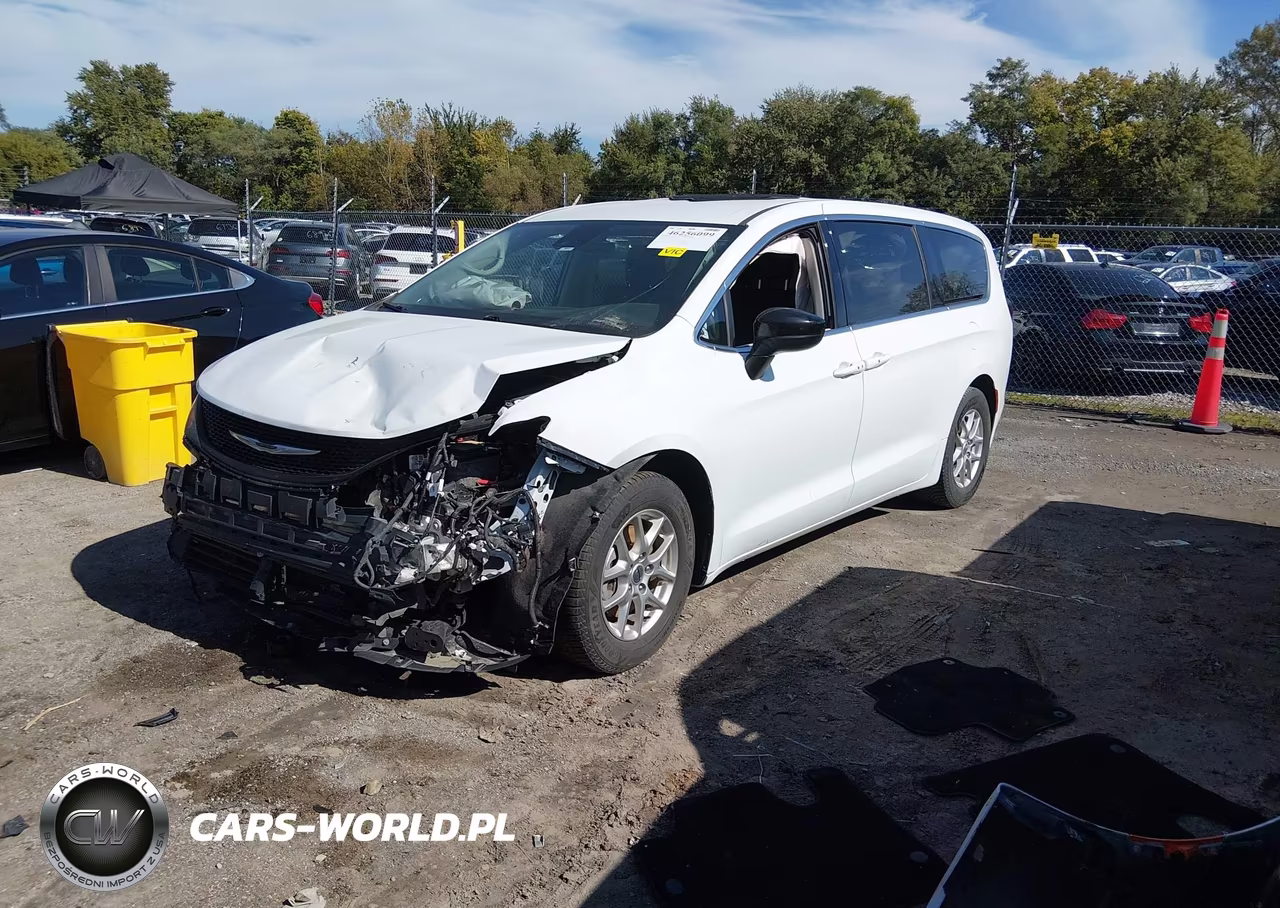 2024 Chrysler Voyager Lx VIN:2C4RC1CG2RR106661 - 2