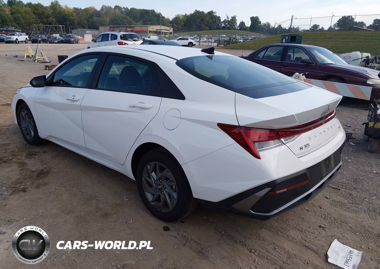 2026 Hyundai Elantra Hybrid Blue VIN:KMHLM4DJ7TU191890 - 3