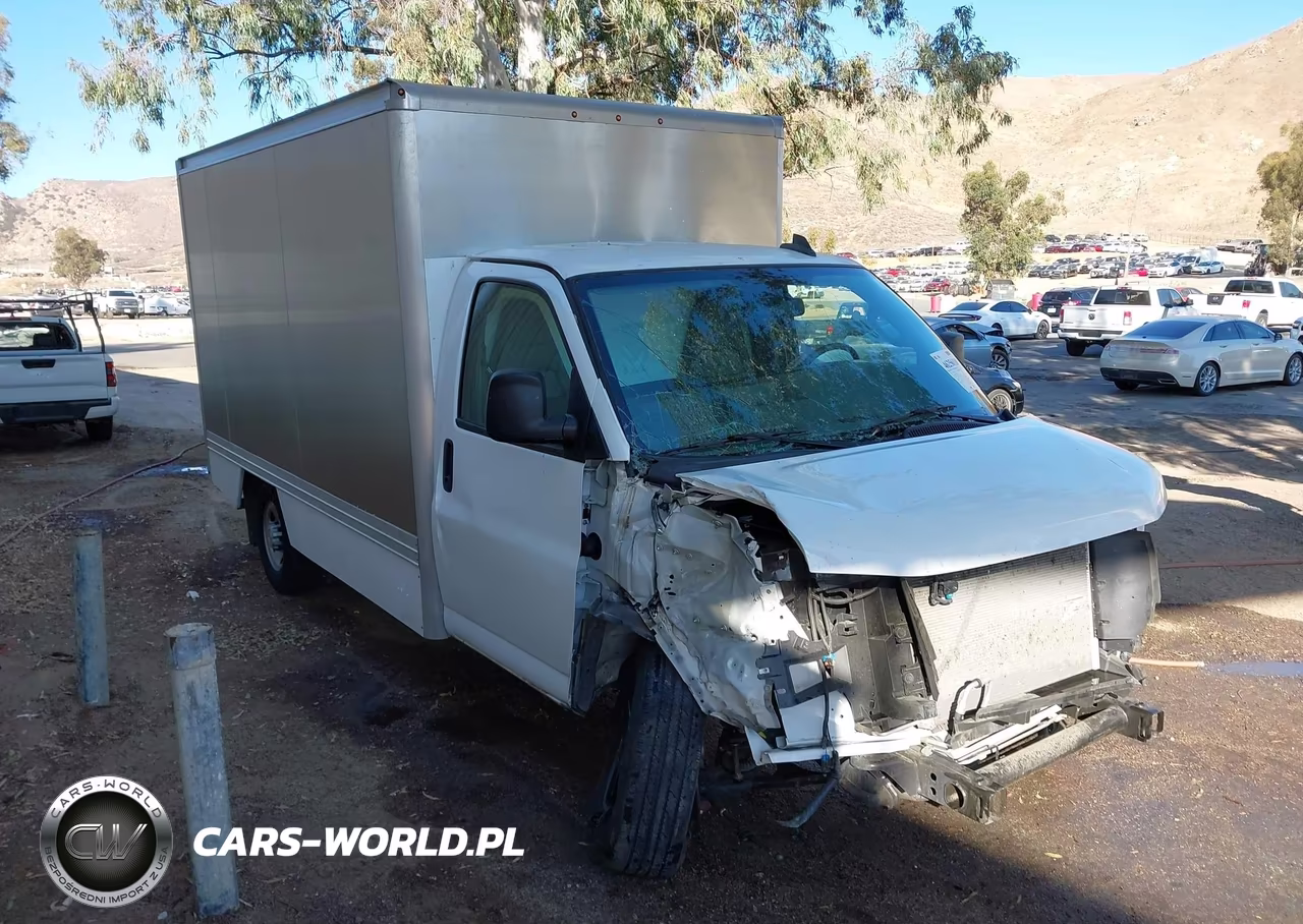 2025 Chevrolet Express Cutaway Work Van VIN:1HA0GSF79SN002732 - 1
