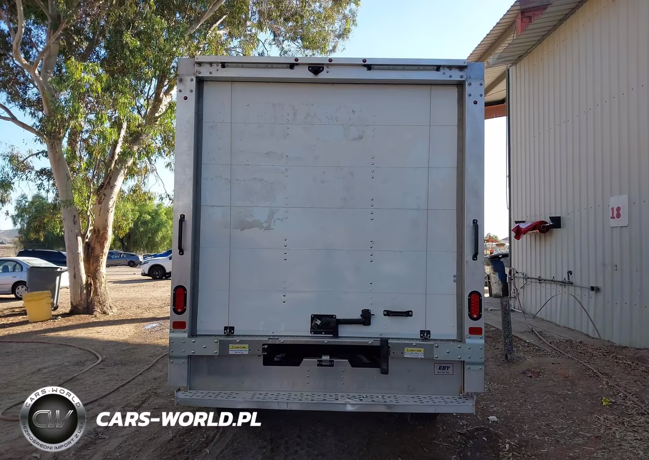 2025 Chevrolet Express Cutaway Work Van VIN:1HA0GSF79SN002732 - 16