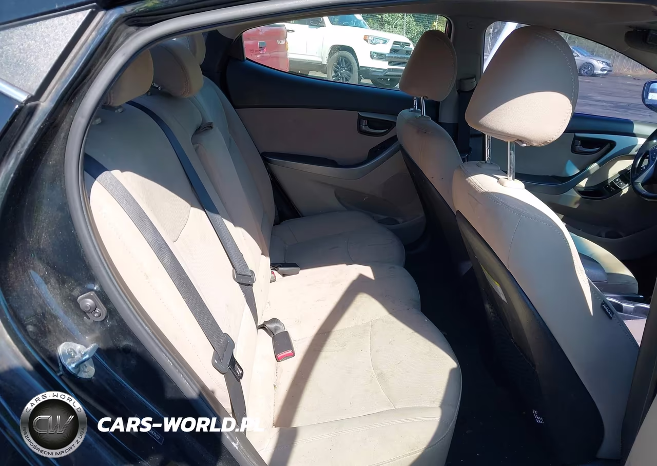 2016 Hyundai Elantra Value Edition VIN:5NPDH4AE9GH679727 - 8