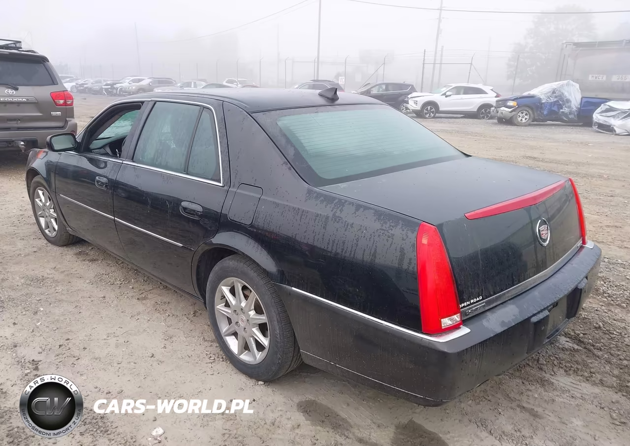 2011 Cadillac Dts Luxury Collection VIN:1G6KD5E62BU103295 - 3