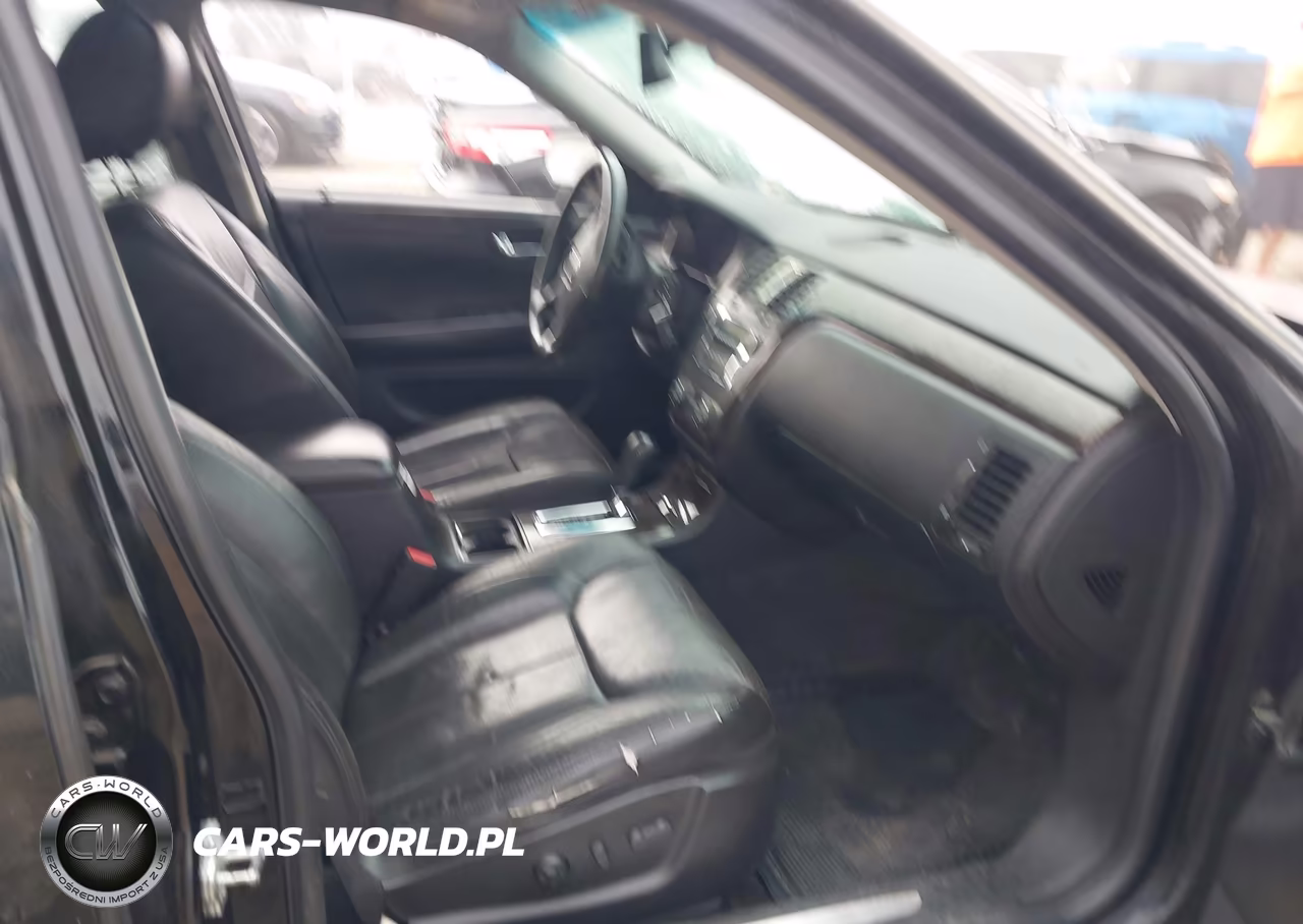 2011 Cadillac Dts Luxury Collection VIN:1G6KD5E62BU103295 - 5