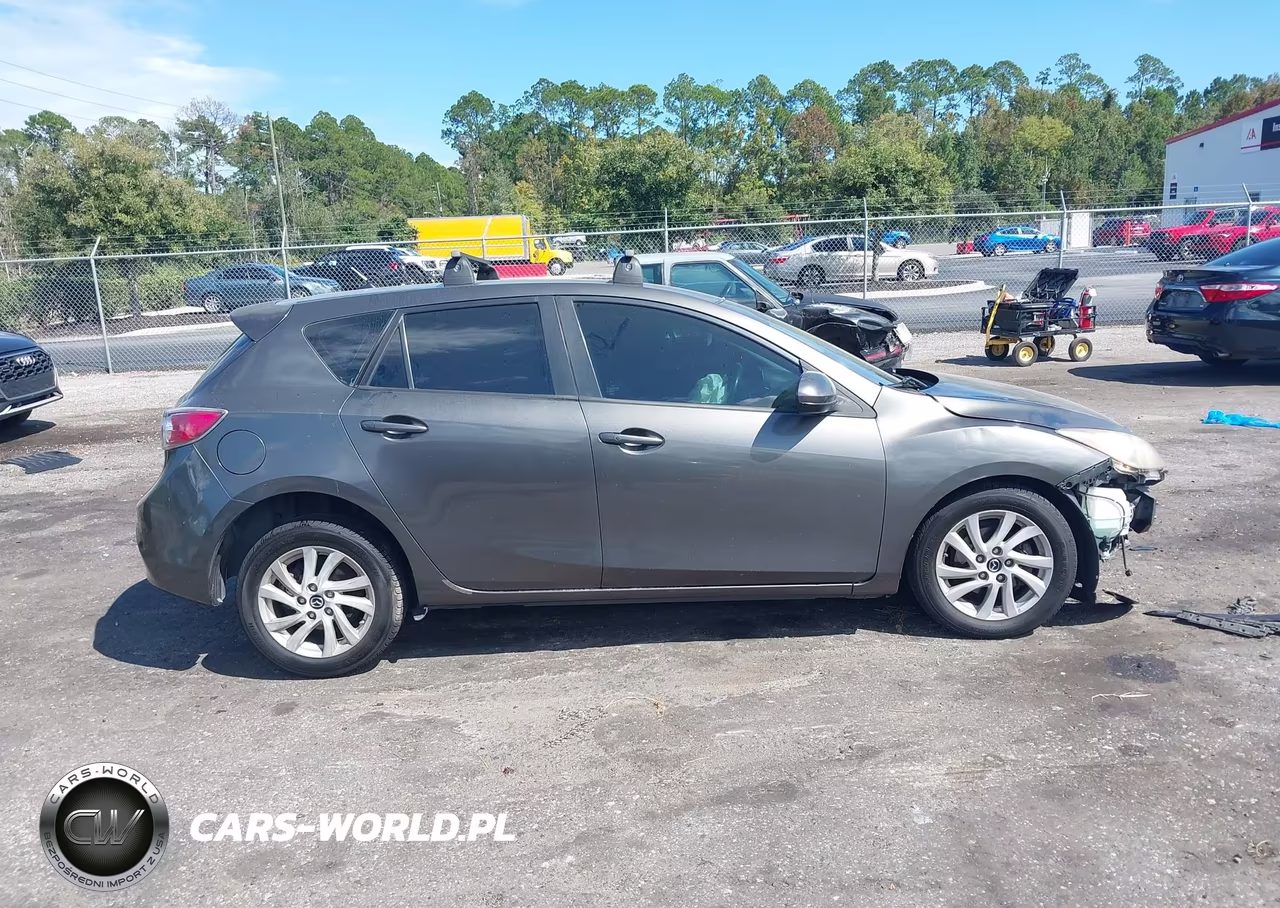 2013 Mazda Mazda3 I Touring VIN:JM1BL1L73D1834620 - 13