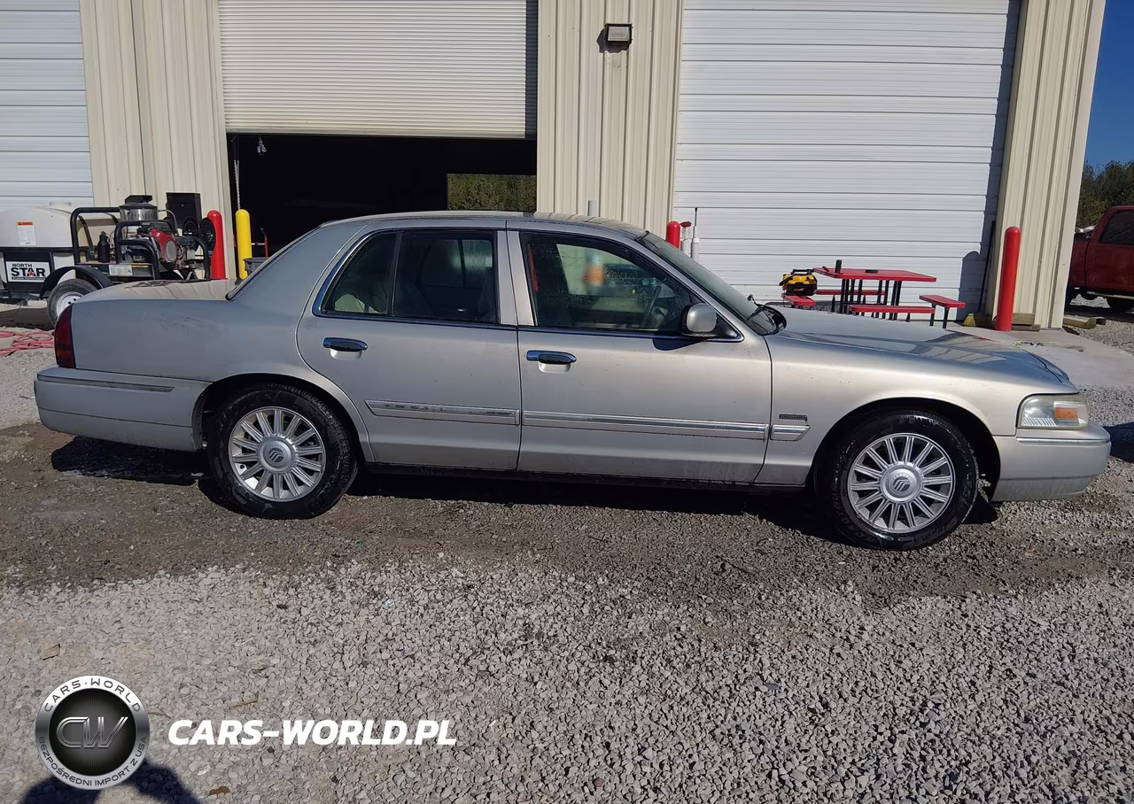 2009 Mercury Grand Marquis Ls (Fleet Only) VIN:2MEHM75V99X628124 - 19