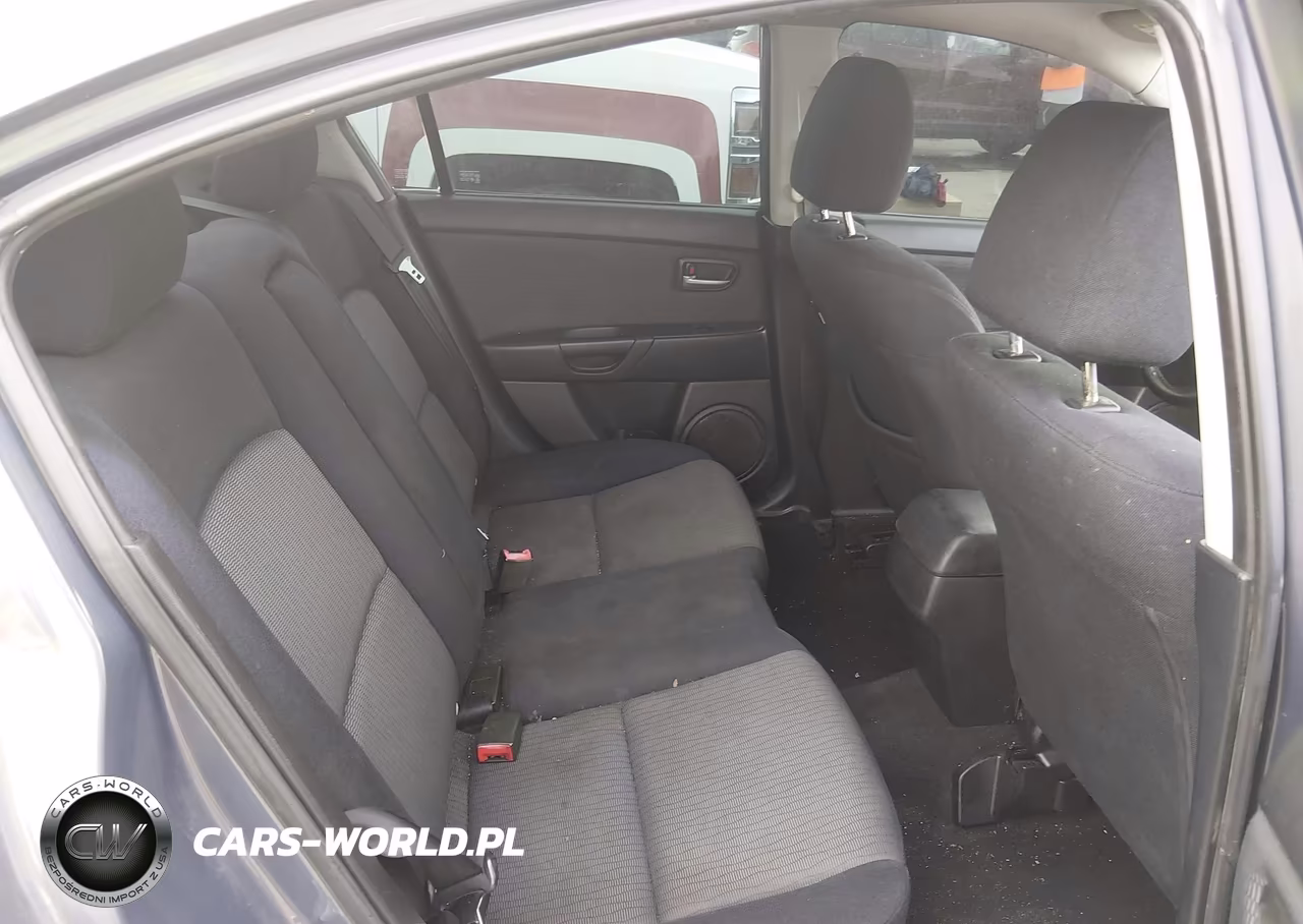 2008 Mazda Mazda3 I Touring Value VIN:JM1BK32GX81172377 - 8