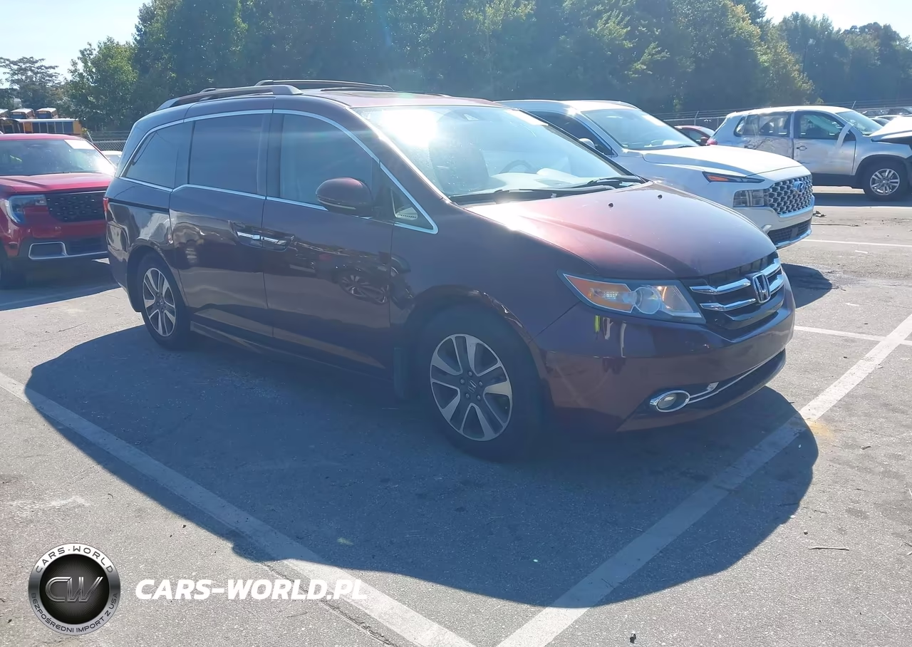 2015 Honda Odyssey Touring-Touring Elite