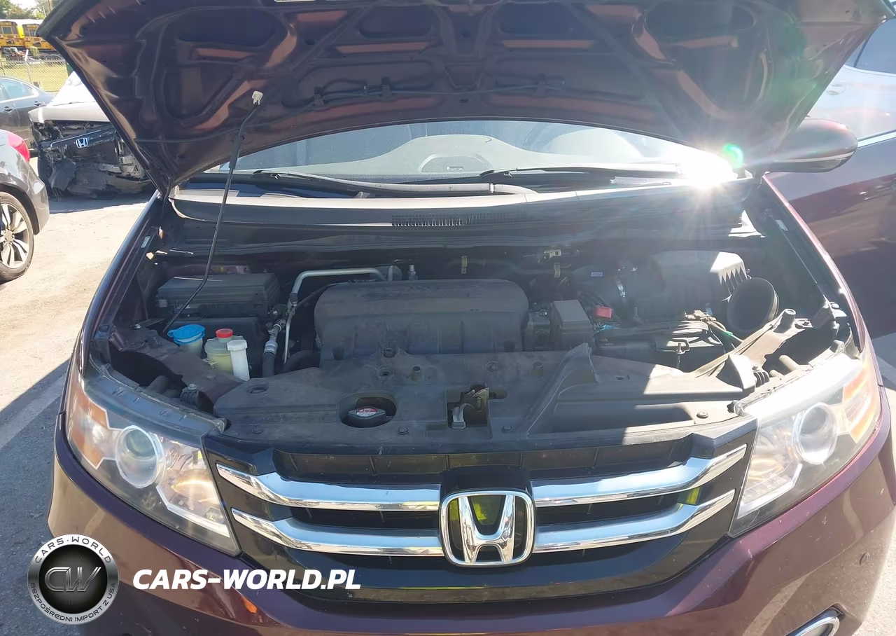 2015 Honda Odyssey Touring-Touring Elite VIN:5FNRL5H97FB082382 - 10