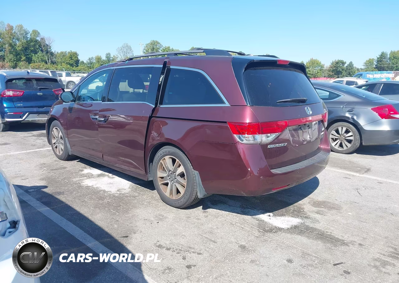 2015 Honda Odyssey Touring-Touring Elite VIN:5FNRL5H97FB082382 - 3