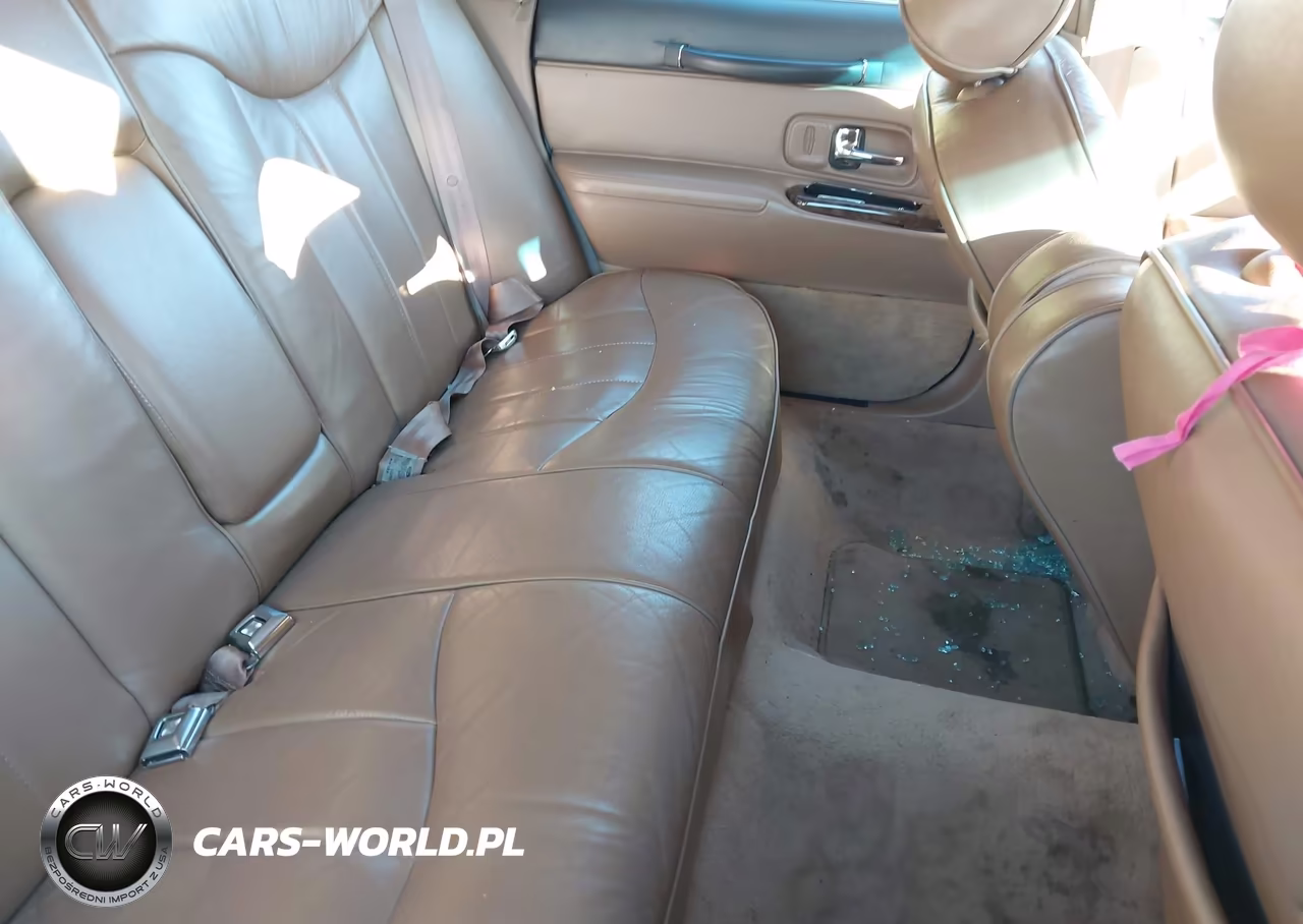 1996 Lincoln Town Car Executive VIN:1LNLM81W5TY709298 - 8