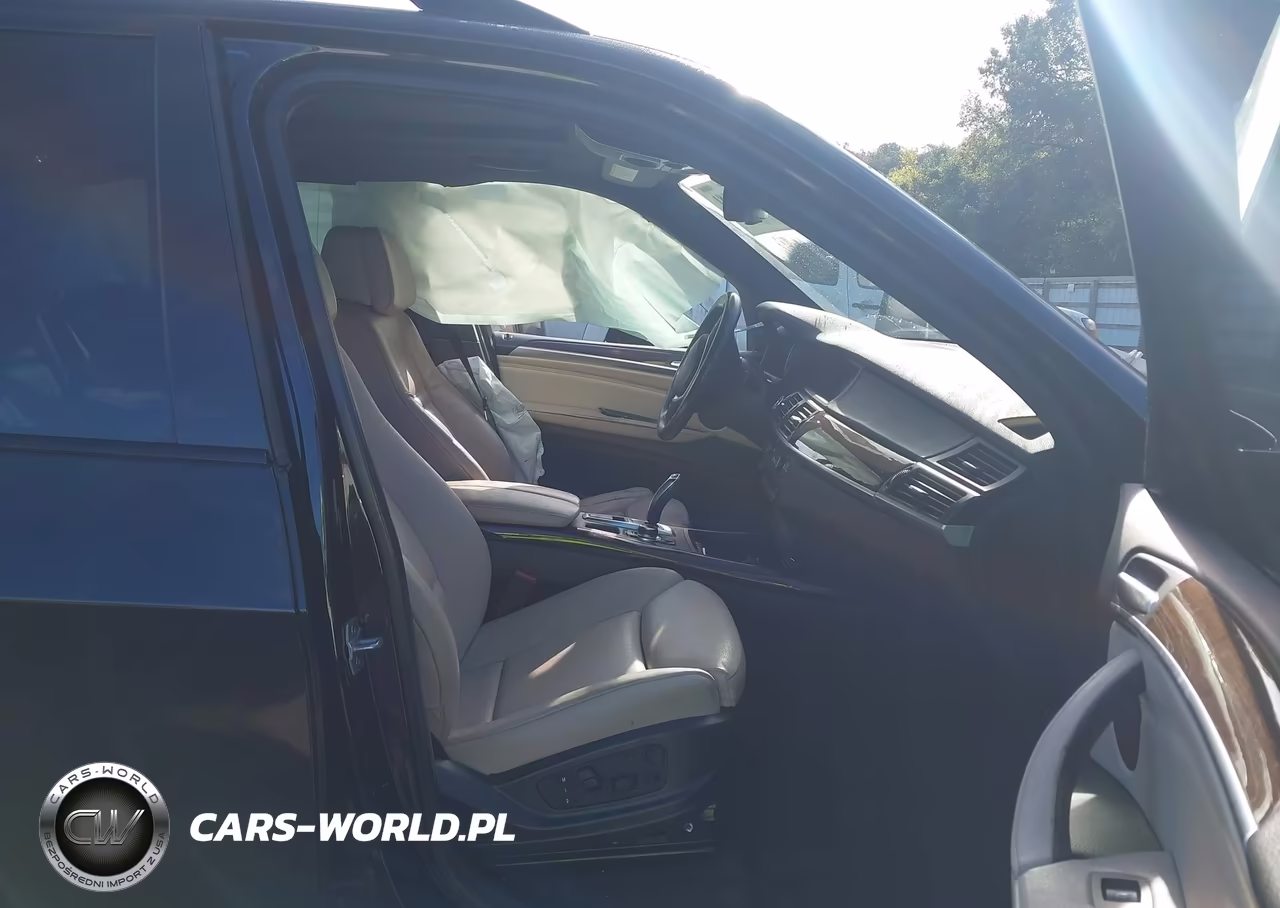 2013 BMW X5 xDrive35D VIN:5UXZW0C5XD0B92905 - 5