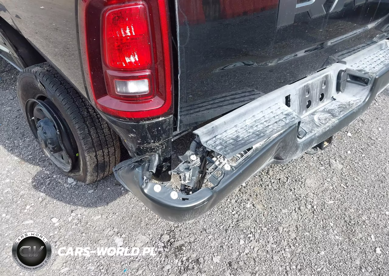 2026 Ram 2500 Tradesman 4X4 8' Box VIN:3C6UR5HJ6TG261108 - 26