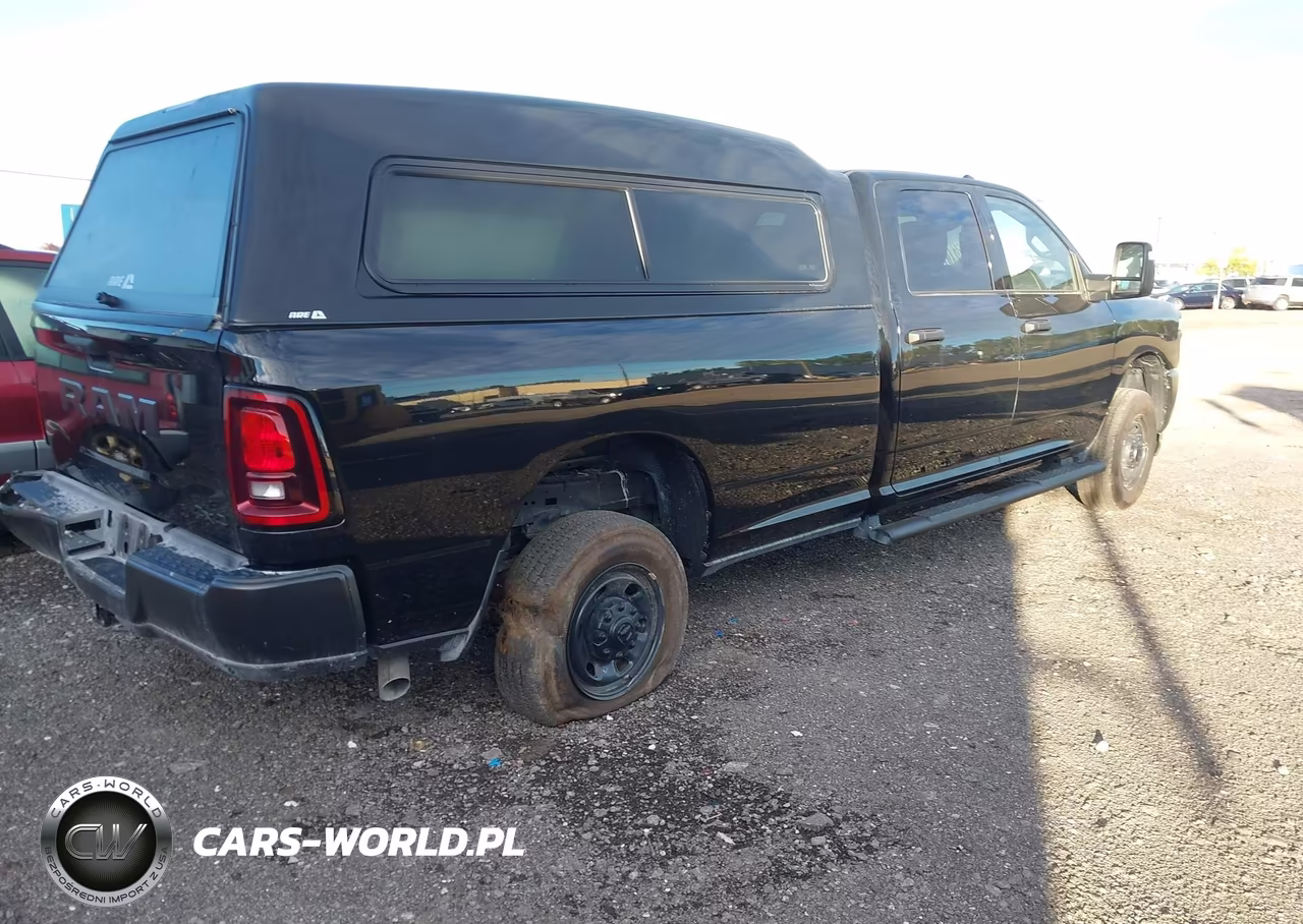 2026 Ram 2500 Tradesman 4X4 8' Box VIN:3C6UR5HJ6TG261108 - 4