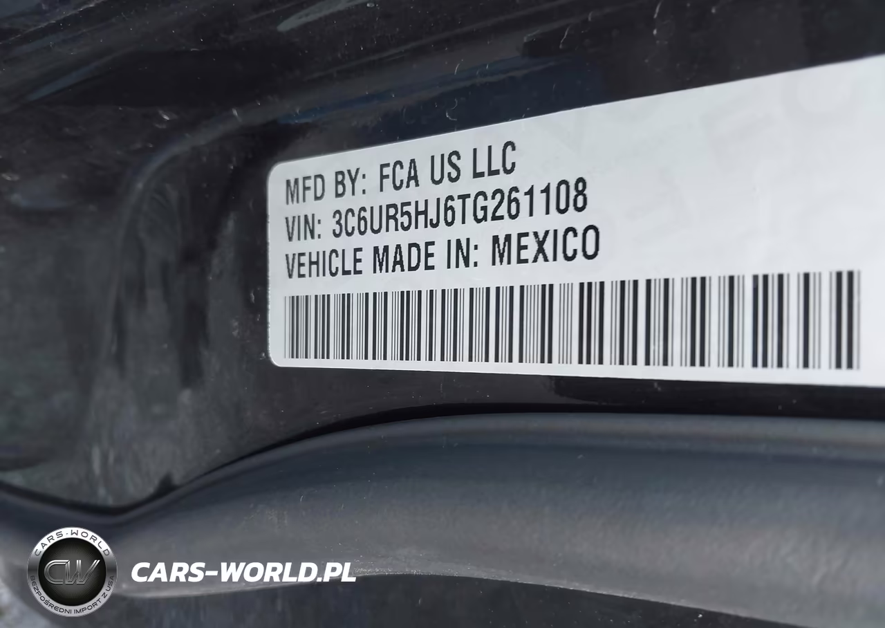 2026 Ram 2500 Tradesman 4X4 8' Box VIN:3C6UR5HJ6TG261108 - 9
