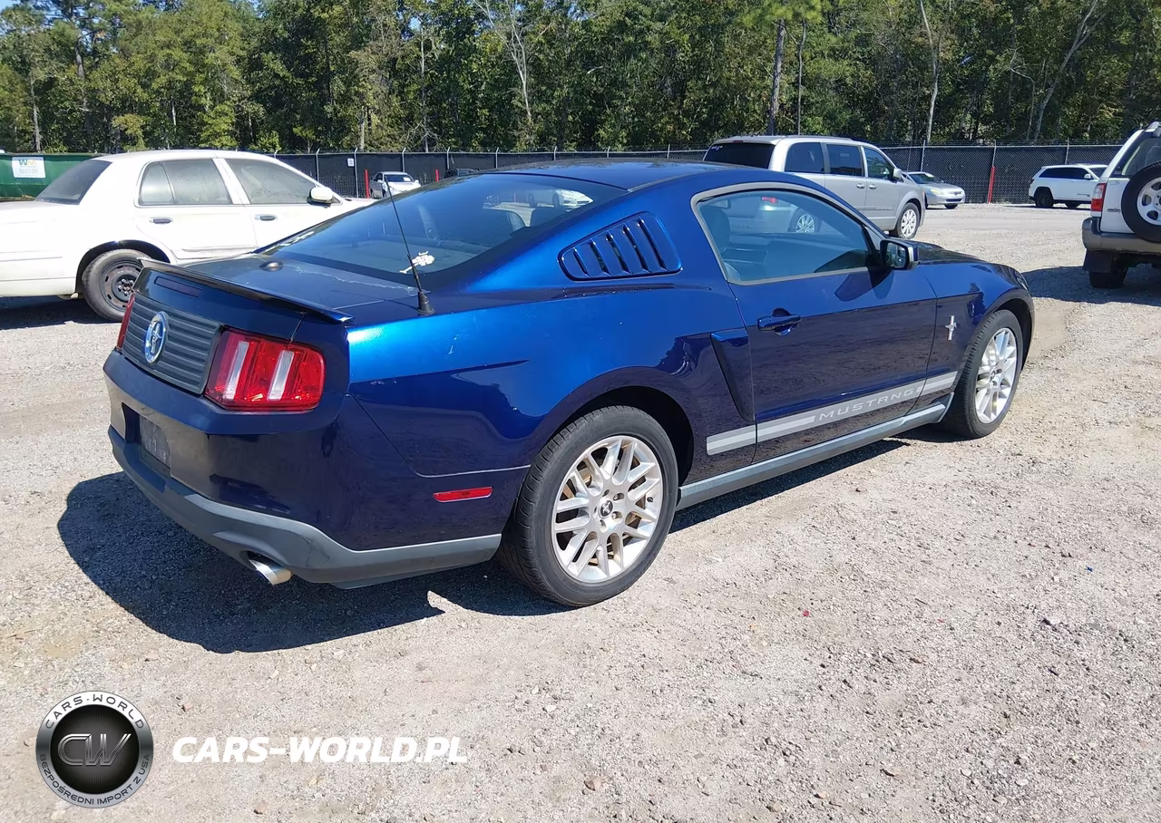 2012 Ford Mustang V6 Premium VIN:1ZVBP8AM2C5242376 - 4