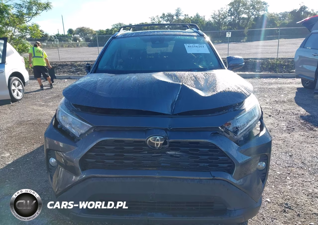 2021 Toyota Rav4 Xle VIN:2T3W1RFVXMC092932 - 12