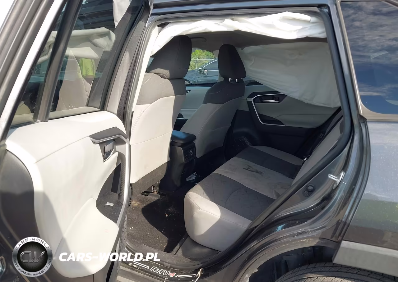 2021 Toyota Rav4 Xle VIN:2T3W1RFVXMC092932 - 8
