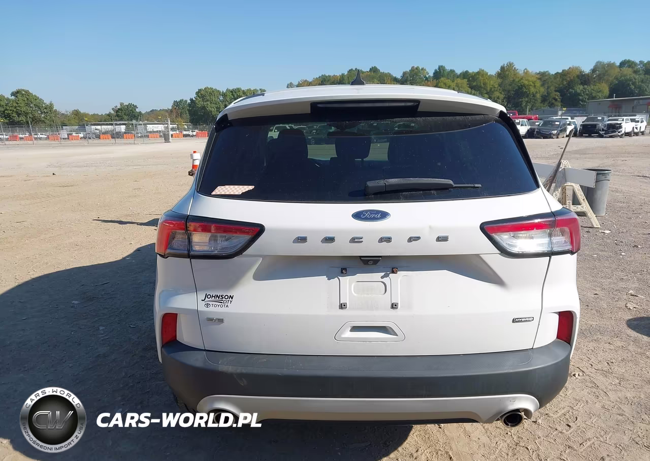 2021 Ford Escape Se Hybrid VIN:1FMCU0BZ0MUB15799 - 16