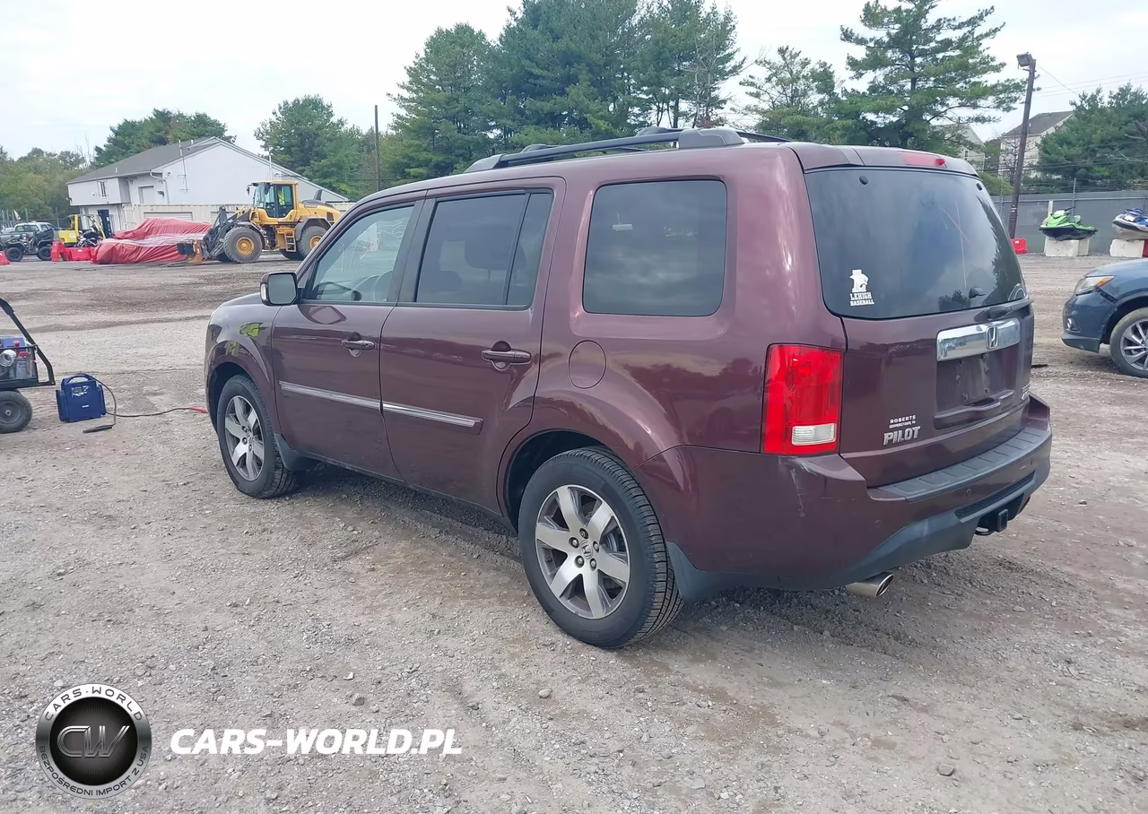 2013 Honda Pilot Touring VIN:5FNYF4H90DB037696 - 3