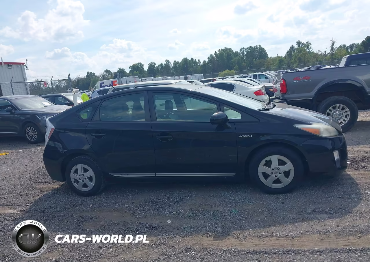 2011 Toyota Prius Four VIN:JTDKN3DU1B5286083 - 13