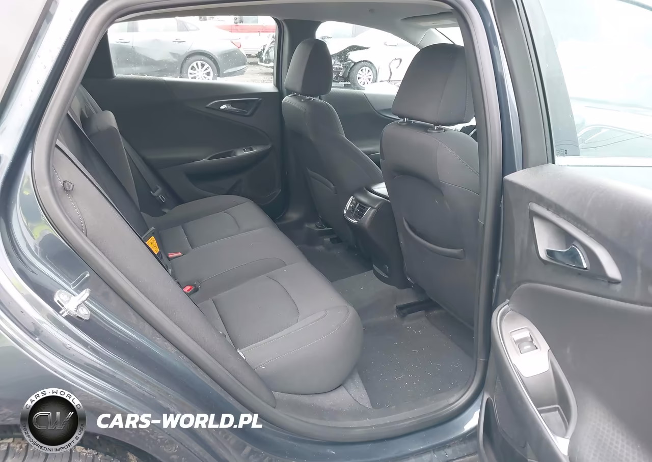 2019 Chevrolet Malibu Lt VIN:1G1ZD5ST7KF149045 - 8