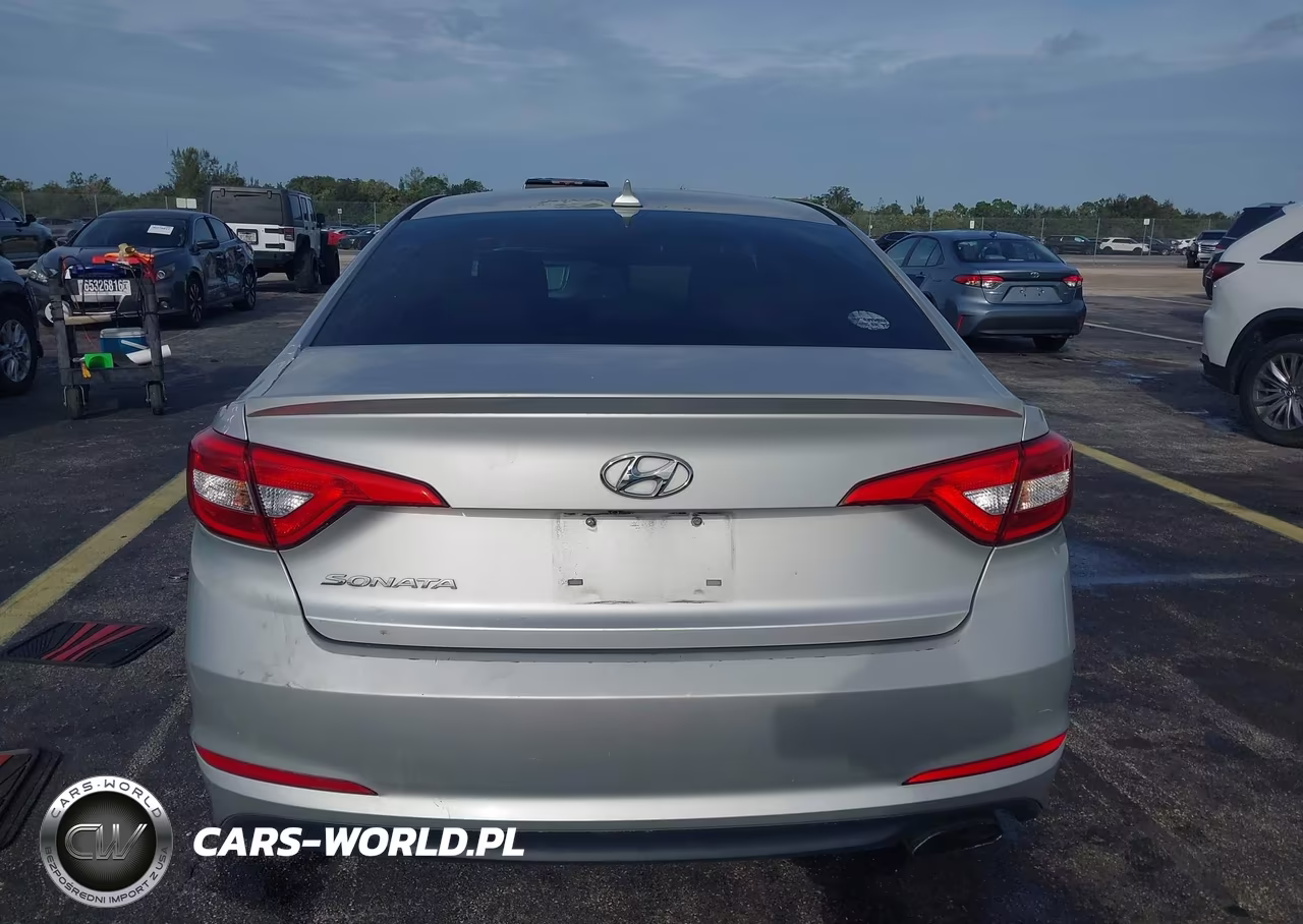 2016 Hyundai Sonata Se VIN:5NPE24AF9GH383671 - 15