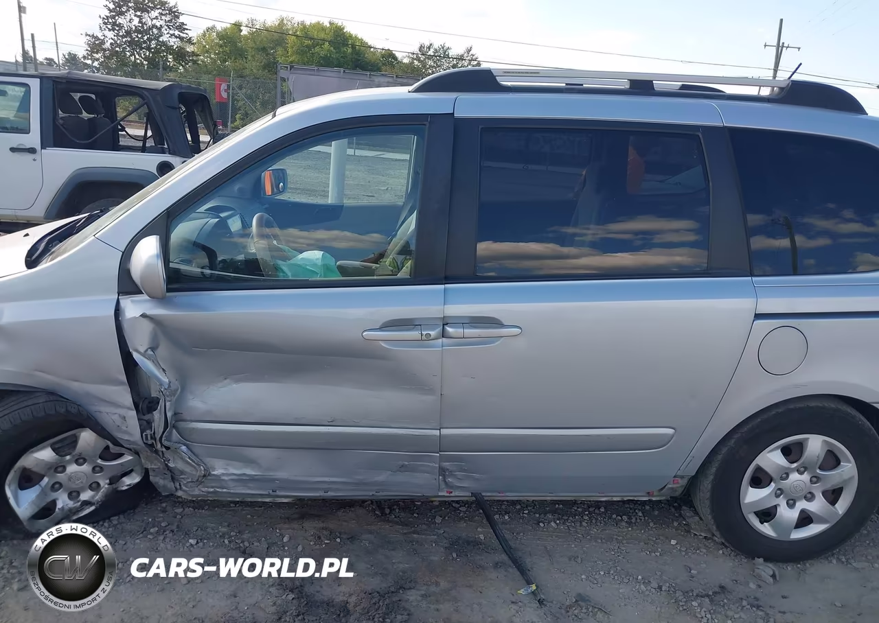 2007 Kia Sedona VIN:KNDMB133576142441 - 14