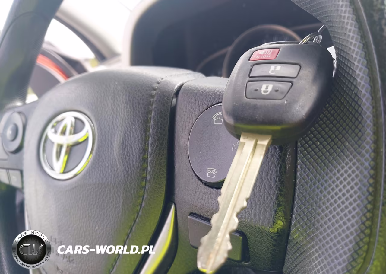 2015 Toyota Rav4 Le VIN:JTMBFREV5FJ027343 - 11
