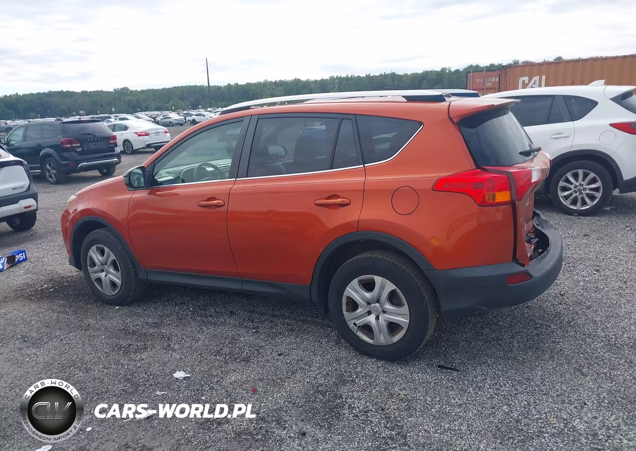 2015 Toyota Rav4 Le VIN:JTMBFREV5FJ027343 - 14