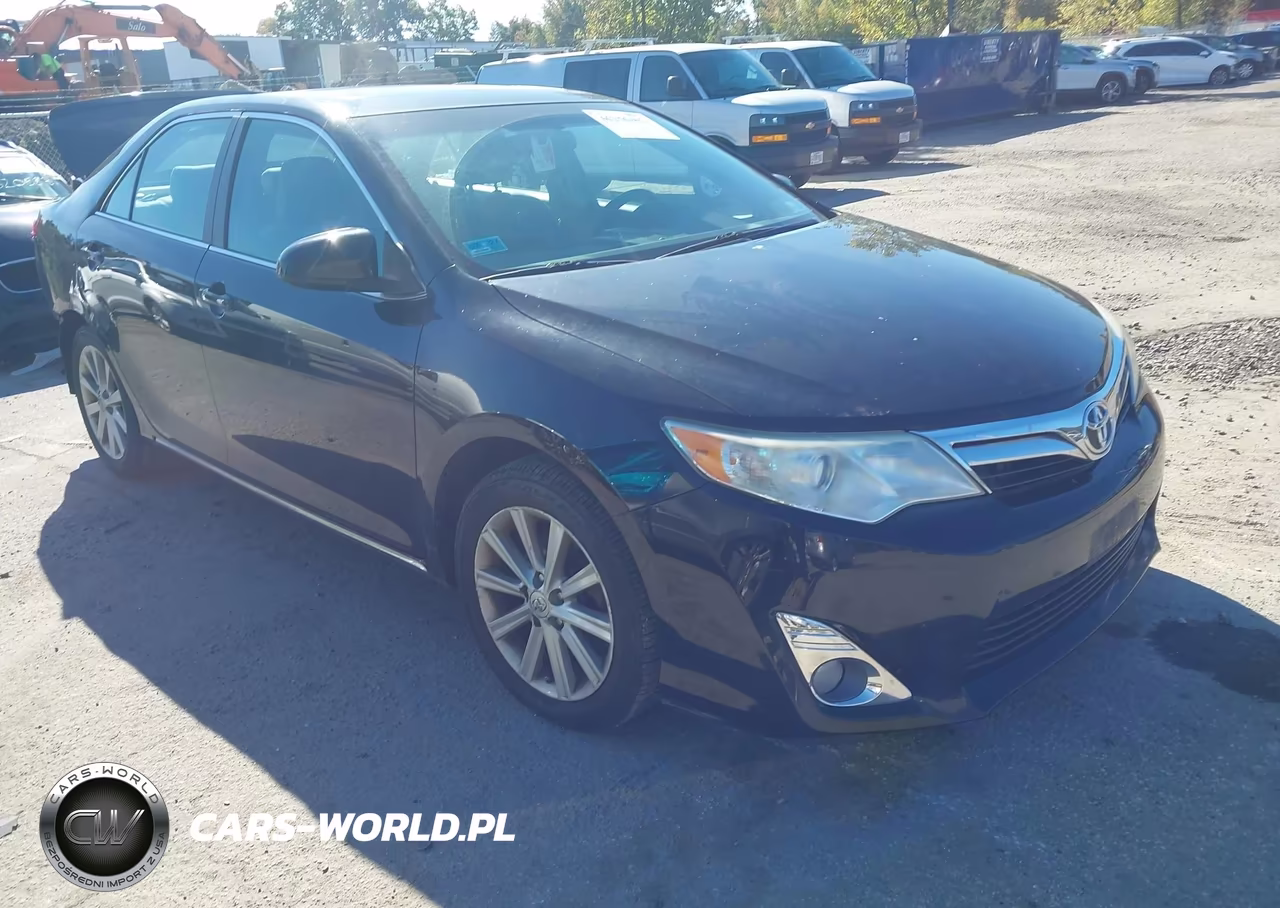2012 Toyota Camry Xle – zdjęcie 1 z 11