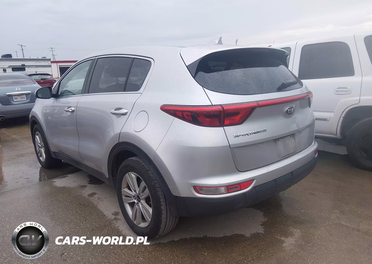 2018 Kia Sportage Lx VIN:KNDPM3AC8J7419770 - 3