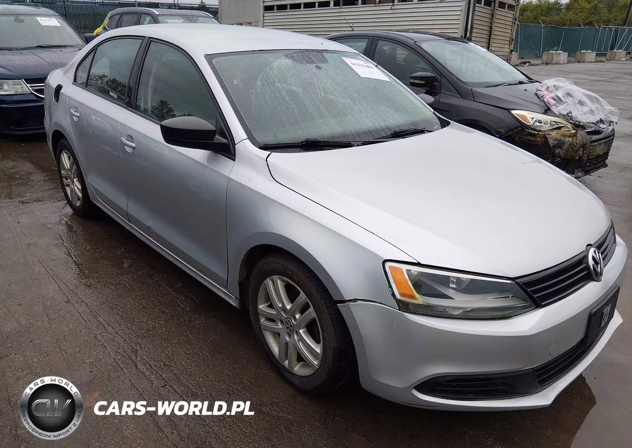 2011 Volkswagen Jetta 2.0L S – zdjęcie 1 z 11