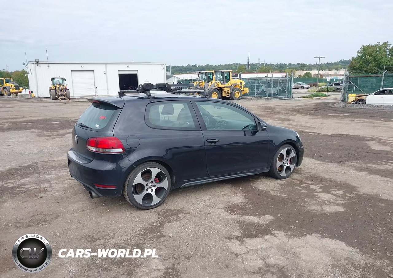 2012 Volkswagen Gti 2-Door VIN:WVWEV7AJ1CW099887 - 4